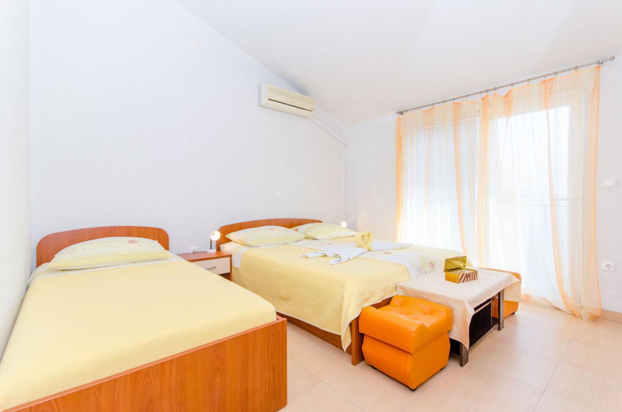 Knezovicapartments Živogošće Εξωτερικό φωτογραφία
